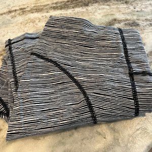 Athleta Capri leggings